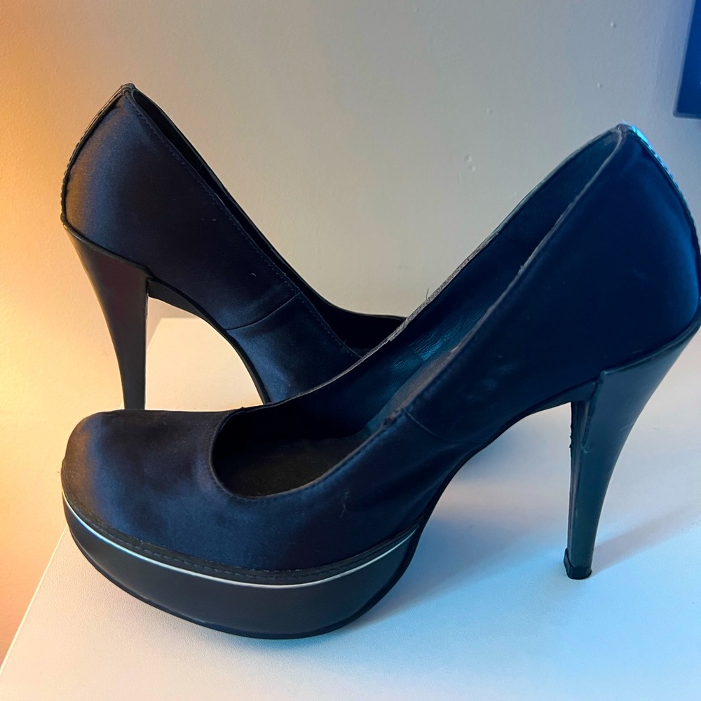 Pedro Garcia heels
